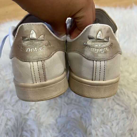 Adidas Stan Smith x Disney Peter Pan Tinkerbell Shoes women 5.5 White Sneakers - Picture 4 of 16